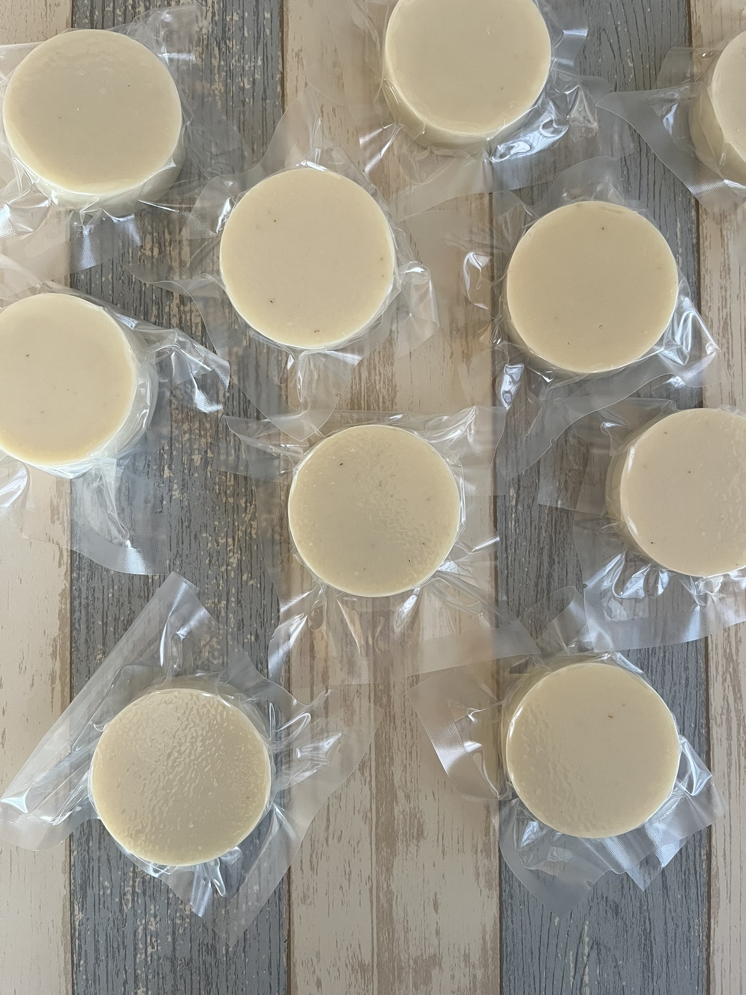 ナチュラルドッグソープ・皮膚ケア＜カモミール＞